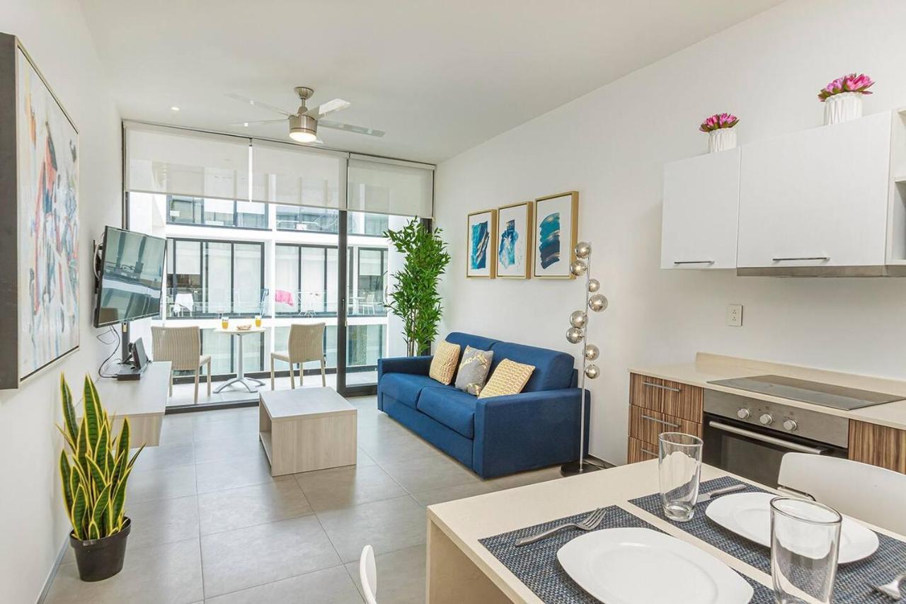 Apartment Lovely Space 4 Blocks From The Beach